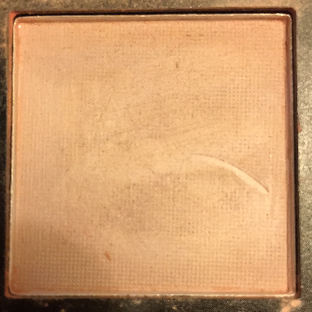 Makeup - Picture 11 of 13